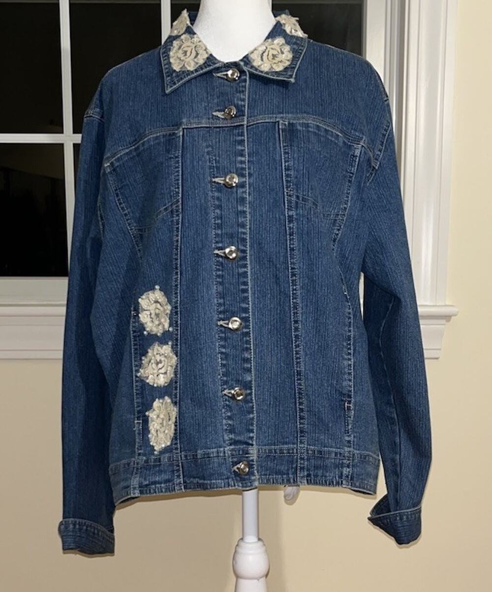 Blassport Stretch Women's Blue Denim Button Up Jean Jacket Lace Details Size XL